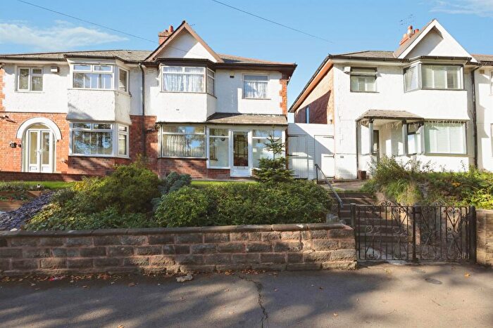 3 Bedroom Semi-Detached House For Sale In Bromford Lane, Erdington, Birmingham, B24