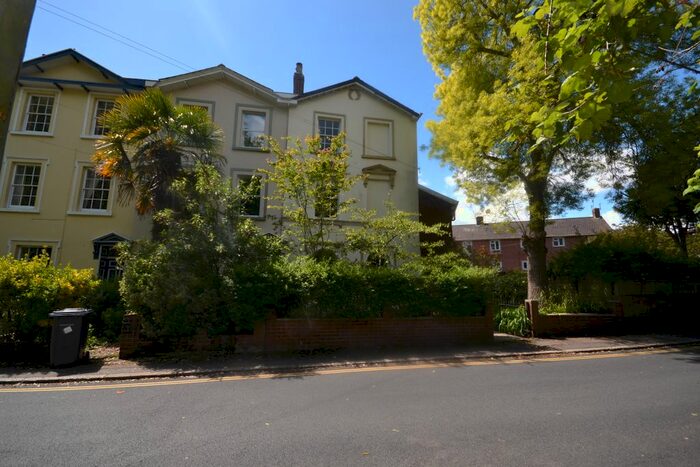 3 Bedroom Maisonette To Rent In Belmont Road, Exeter, EX1