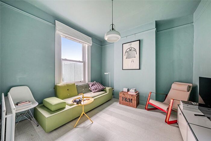 1 Bedroom Flat For Sale In Fransfield Grove, Sydenham, London, SE26
