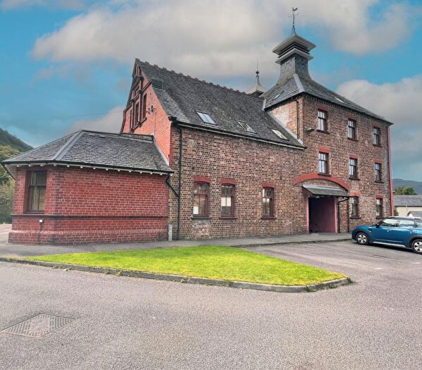 2 Bedroom Flat For Sale In Flat Millhouse, Glenlochy Road, Fort William, PH33