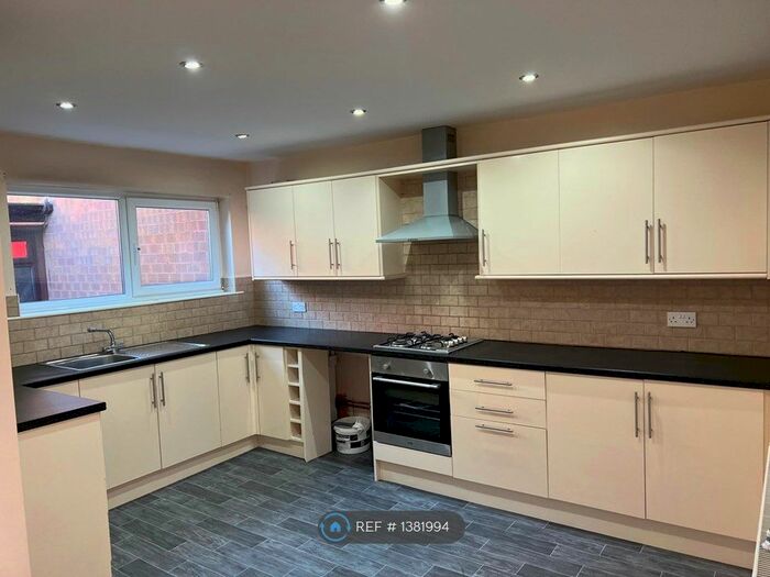 2 Bedroom Terraced House To Rent In Lawrence Close, Flanderwell, Rotherham, S66