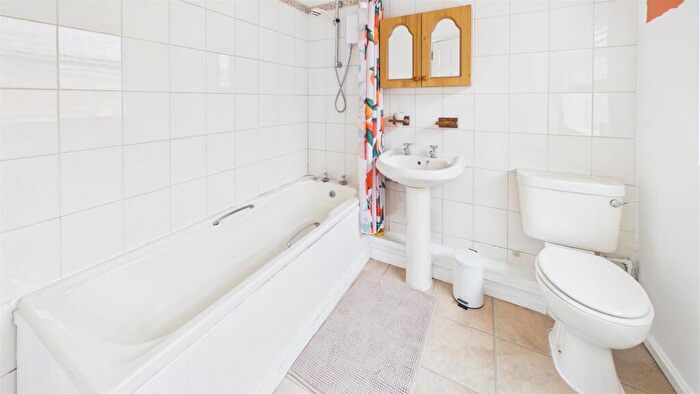 2 Bedroom Terraced House For Sale In New England, Halesowen, B62