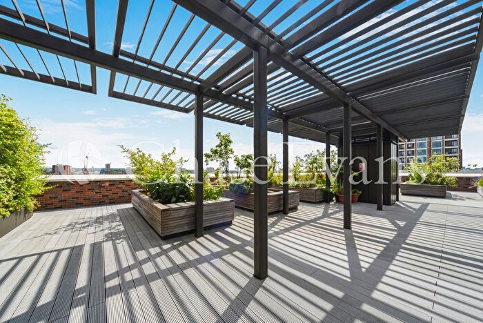 1 Bedroom Flat To Rent In Heygate Street, Elephant Amp; Castle, London, SE17