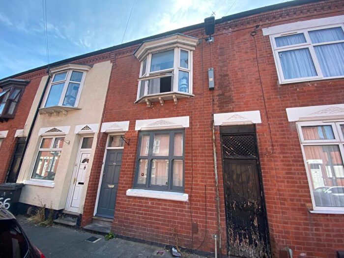 3 Bedroom Terraced House For Sale In Marshall Street, Leicester, LE3