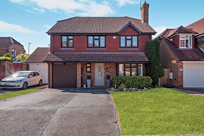 5 Bedroom Detached House For Sale In Saturn Croft, Winkfield Row, Bracknell, Berkshire, RG42