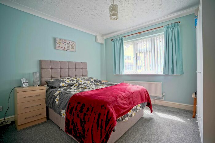 3 Bedroom Detached Bungalow For Sale In Canmore Close, Sawtry, Cambridgeshire., PE28