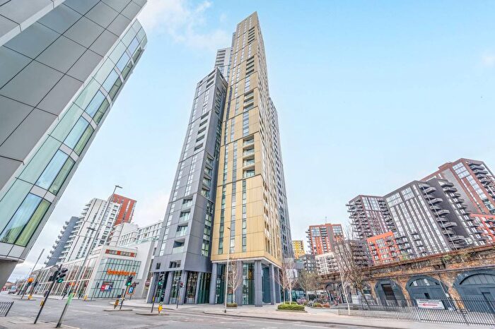 Studio To Rent In Nine Elms Point, Nine Elms, London, SW8