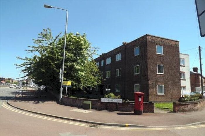2 Bedroom Flat To Rent In Rushworth Court, West Bridgford, Nottingham, NG2