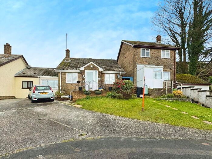 3 Bedroom Bungalow For Sale In Putnam Close, Liskeard, Cornwall, PL14