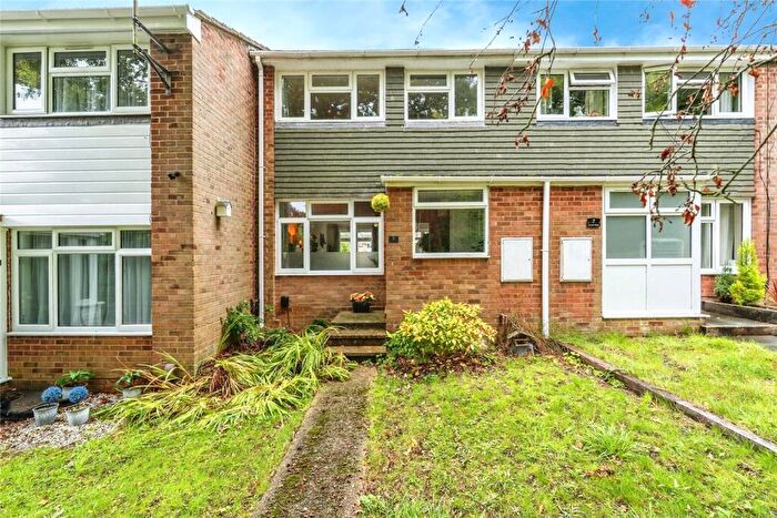 3 Bedroom Terraced House For Sale In Dunster Close, Southampton, Hampshire, SO16