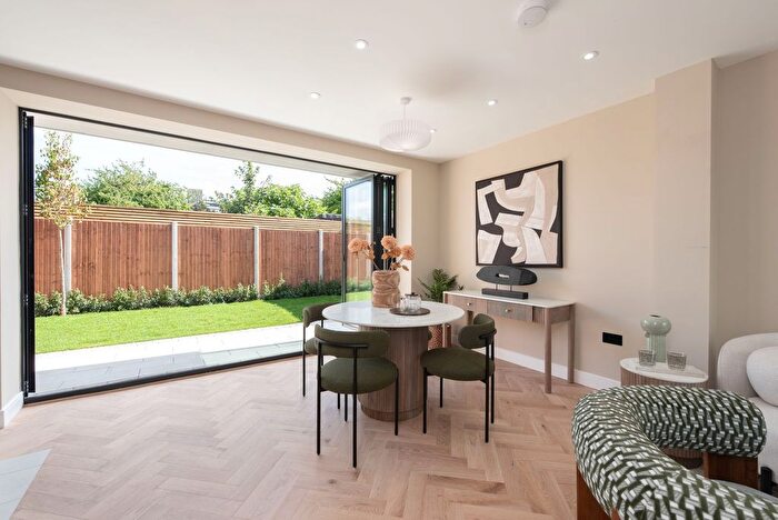 2 Bedroom Semi-detached House For Sale In Stark Mews, Wolsey Avenue, Walthamstow, London, E17