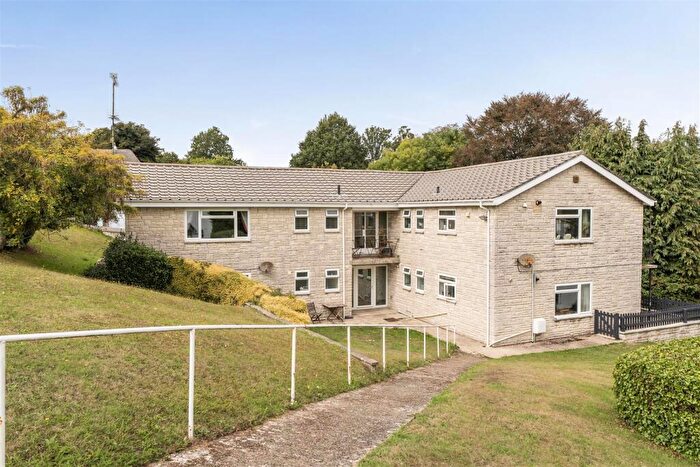 2 Bedroom Apartment For Sale In Clappentail Court, Lyme Regis, DT7