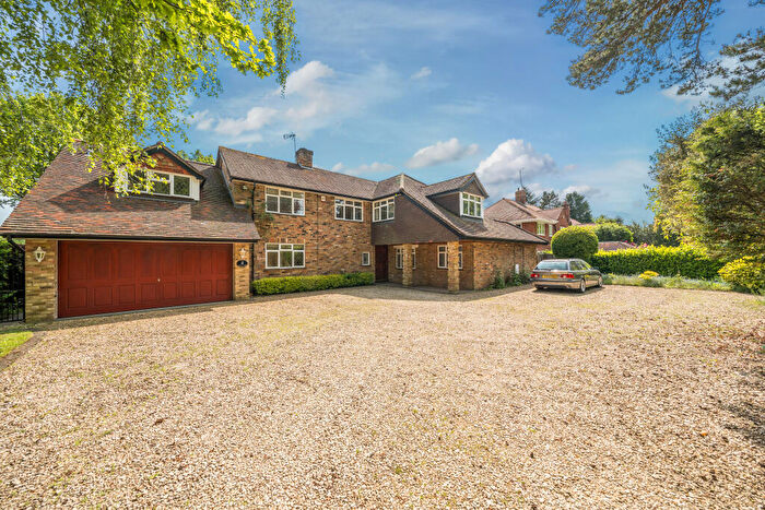 5 Bedroom Detached House For Sale In Chiltern Hill, Gerrards Cross, SL9