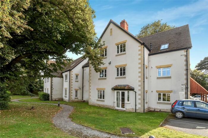 2 Bedroom Flat To Rent In Beauchamp Lane, East Oxford, OX4