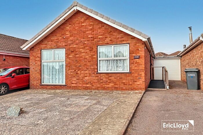 3 Bedroom Detached Bungalow For Sale In Tavistock Place, Paignton, TQ4