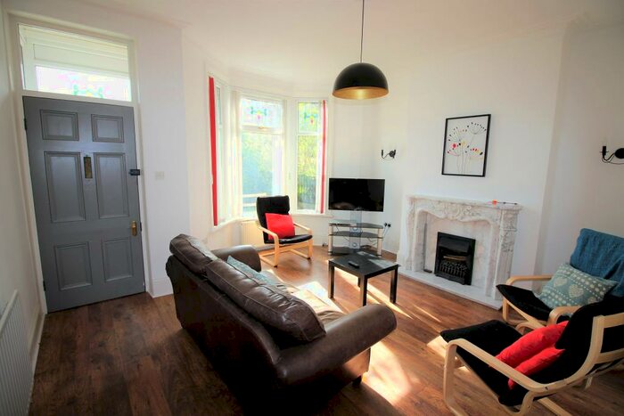 1 Bedroom Terraced House To Rent In Moorhead Lane, Shipley, BD18