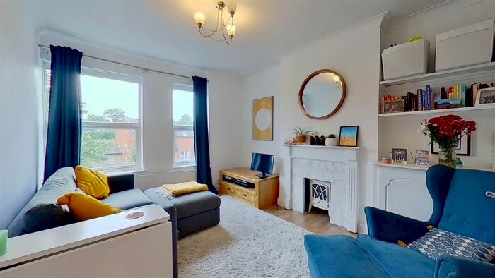 1 Bedroom Flat To Rent In Garratt Lane, London, SW17