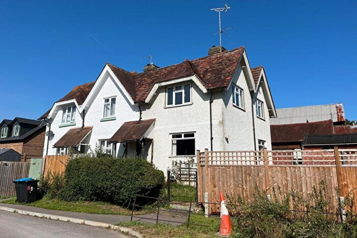 3 Bedroom Semi-Detached House For Sale In Mid Street, South Nutfield, RH1