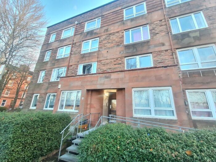 3 Bedroom Flat To Rent In Florida Drive, Mount Florida, Glasgow, G42