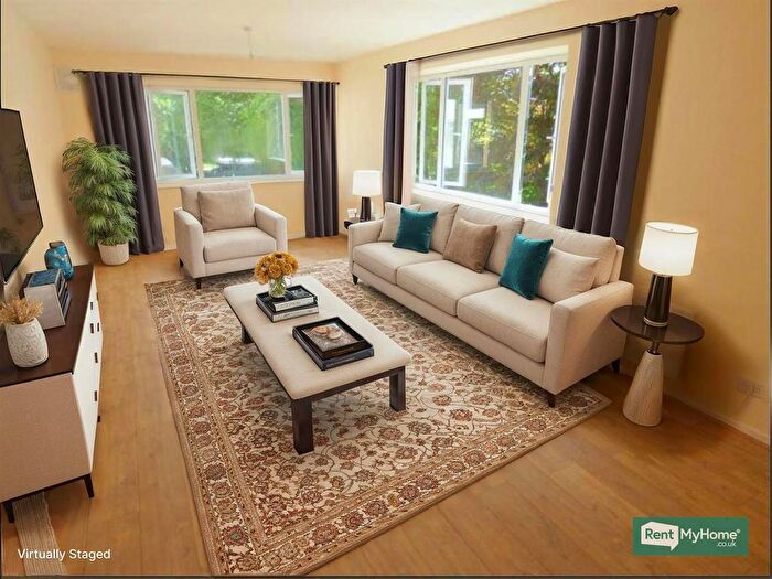 2 Bedroom Flat To Rent In Malcolm Close, Nottingham, NG3