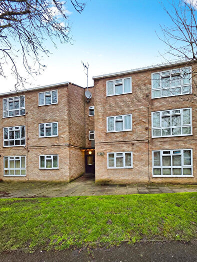 1 Bedroom Flat For Sale In Wyemead Crescent, London, E4