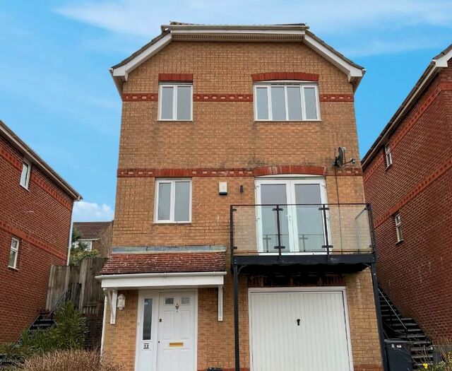 3 Bedroom Detached House To Rent In Harbour Way, St. Leonards-On-Sea, TN38