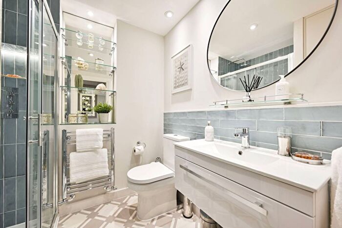 1 Bedroom Flat For Sale In Finborough Road, Chelsea, London, SW10