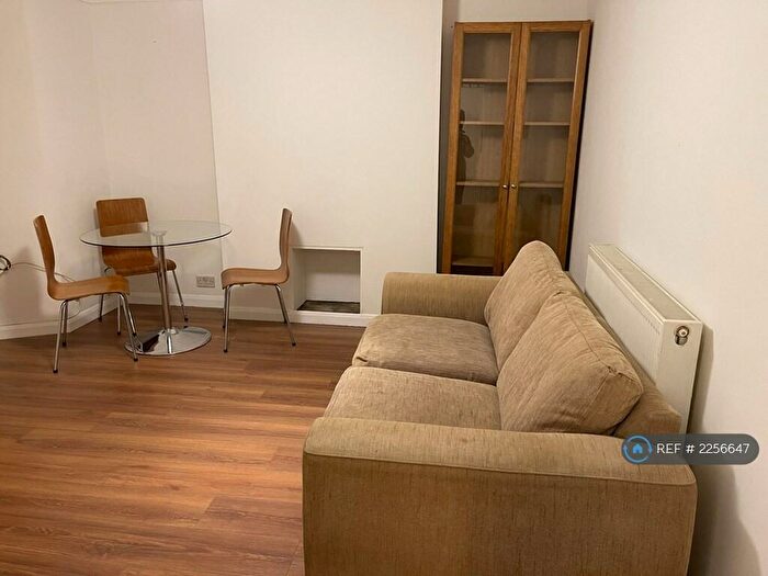 1 Bedroom Flat To Rent In Chadwick Road, London, SE15