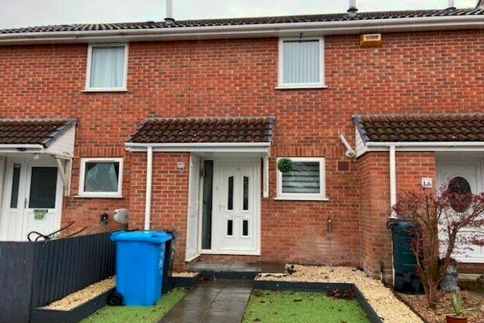 2 Bedroom Property To Rent In Bovington Close, Poole, BH17