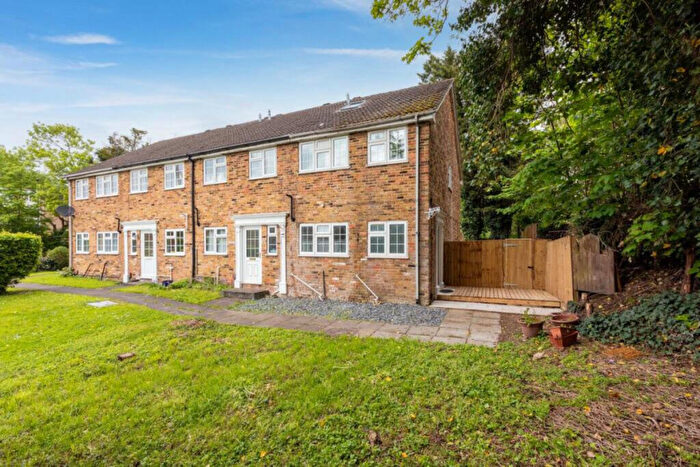 4 Bedroom Semi-Detached House For Sale In Boyn Valley Road, Maidenhead, SL6