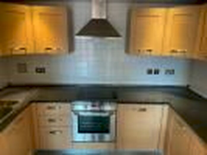 2 Bedroom Flat To Rent In Mizzen Mast Quay, Woolwich Church Road, SE18