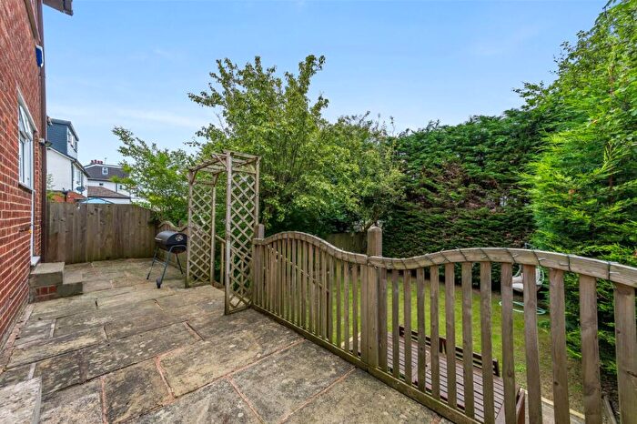 4 Bedroom Detached House For Sale In Bradford Road, Menston, Ilkley, West Yorkshire, LS29