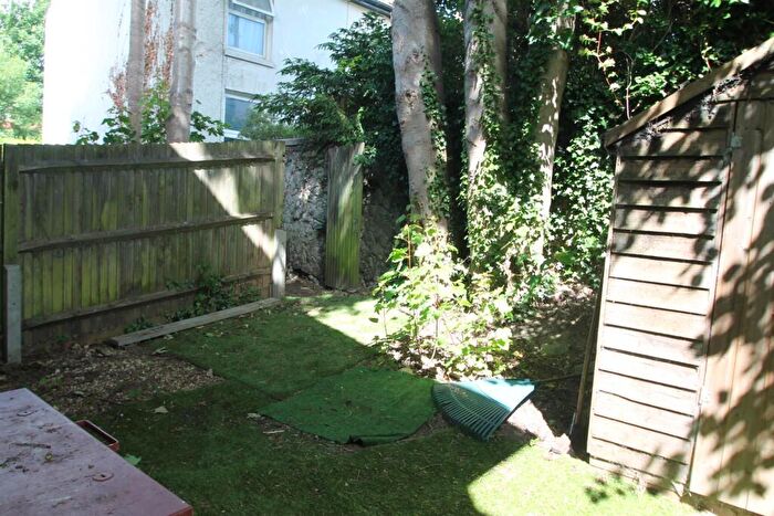 2 Bedroom Apartment To Rent In Jasmine Court, Maidstone, ME16