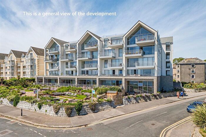 3 Bedroom Flat For Sale In Cliff Road, Falmouth, TR11