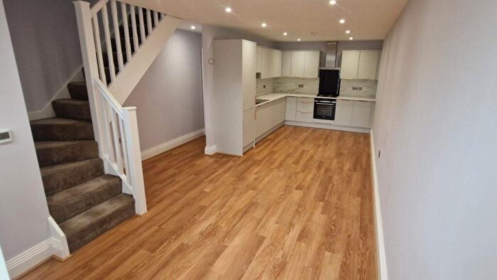 1 Bedroom Terraced House To Rent In Florence Place, Arkell Way, Selly Oak, B29