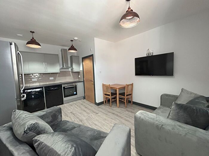 2 Bedroom Property To Rent In Portland Terrace, Sandyford, Newcastle Upon Tyne, NE2