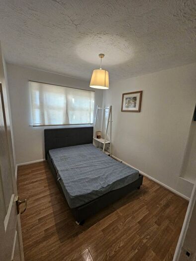 2 Bedroom Flat To Rent In Cuthberga Close, Barking, IG11