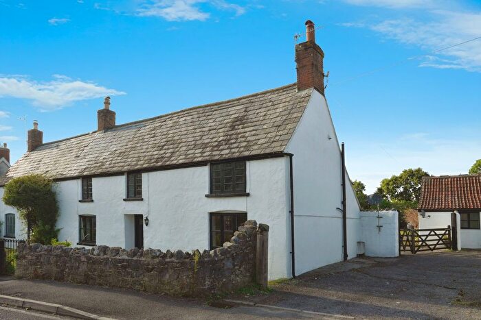 3 Bedroom Semi-Detached House For Sale In Main Road, Hutton, Weston-Super-Mare, BS24