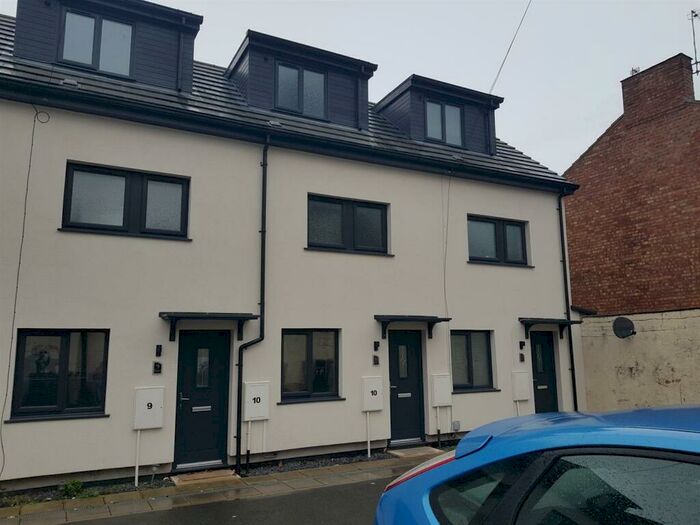2 Bedroom Terraced House To Rent In Rullerton Mews Wallasey Wirral, CH44