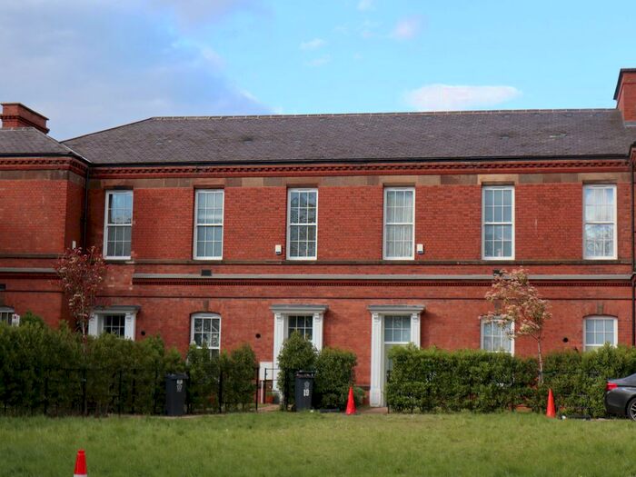 2 Bedroom Semi-Detached House To Rent In Elmdon Drive, Leicester, LE5