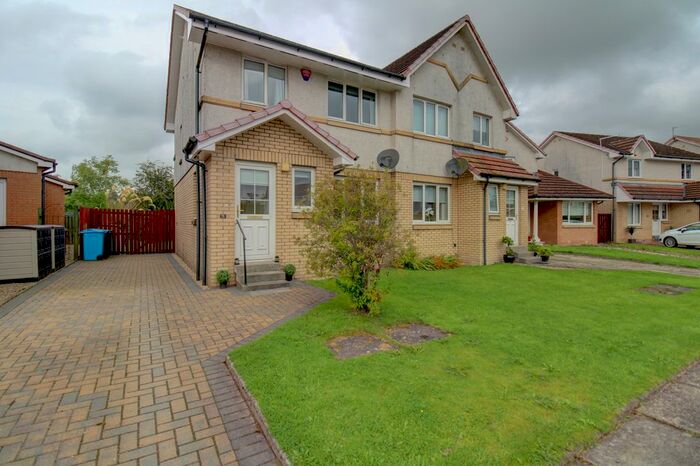 3 Bedroom Semi-Detached House For Sale In Kirktonfield Crescent, Neilston, Glasgow, G78