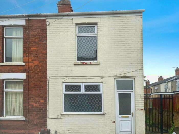 2 Bedroom Terraced House To Rent In Saunders Street, Grimsby, South Humberside, DN31