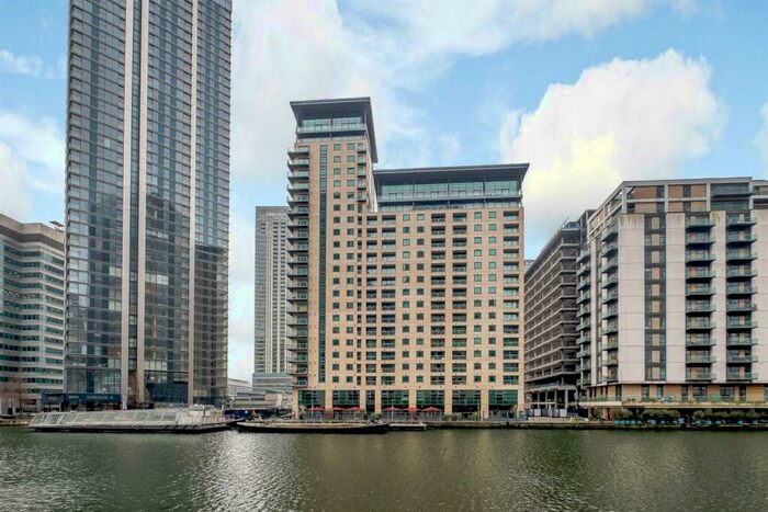 2 Bedroom Flat To Rent In Discovery Dock East, South Quay Plaza, E14