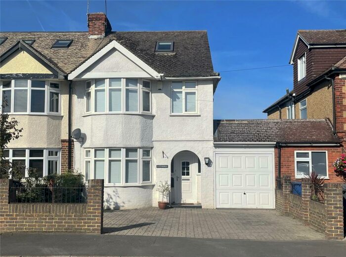 4 Bedroom Property To Rent In Tilstone Avenue, Eton Wick, Windsor, Berkshire, SL4