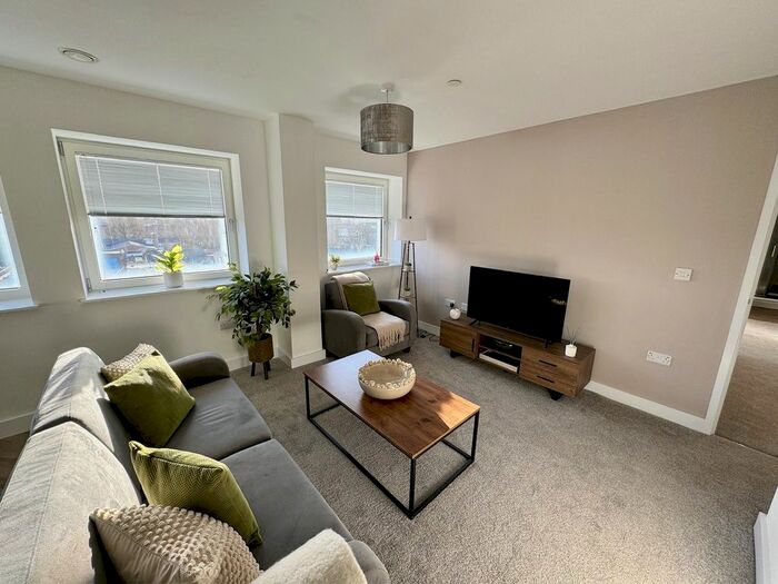 2 Bedroom Flat To Rent In Copper Box, Crosby Road North, Liverpool, Merseyside., L22