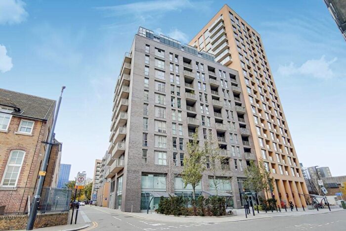 1 Bedroom Flat To Rent In Roma Corte, Elmira Street, SE13