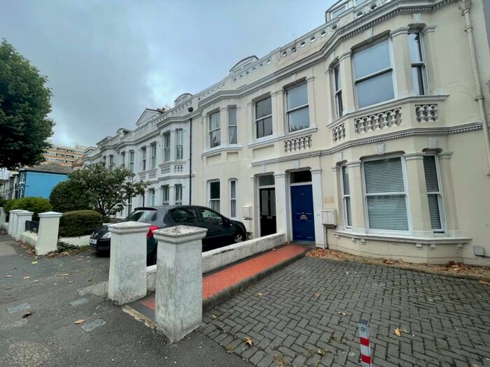 Studio To Rent In Sackville Road, Hove, BN3