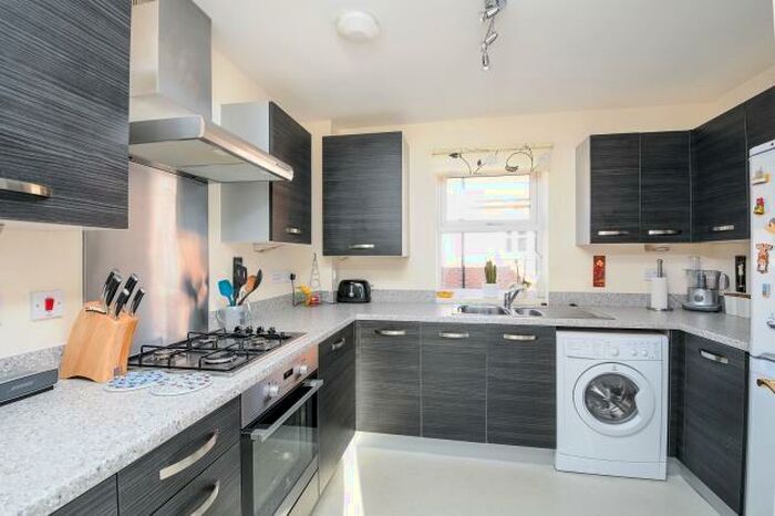 2 Bedroom Apartment To Rent In Didcot, Oxfordshire, OX11