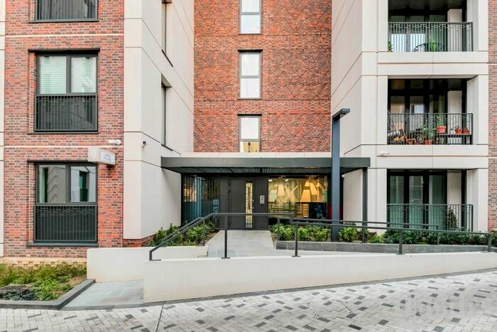 1 Bedroom Flat To Rent In Uren House, Farnfield Close, Crouch End, N8