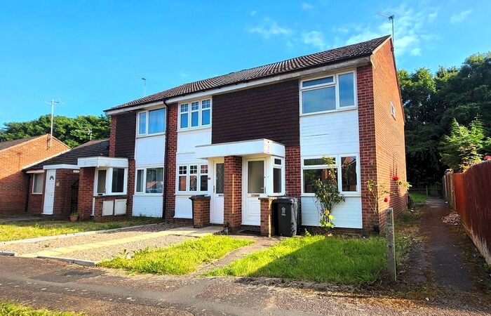 2 Bedroom End Of Terrace House To Rent In Huggett Close, Rushey Mead, Leicester, LE4